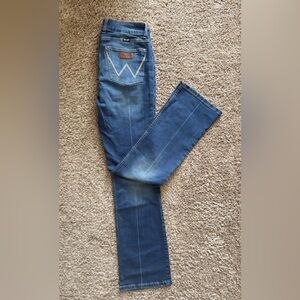 Wrangler Women's Classic Blue Boot Cut Jeans